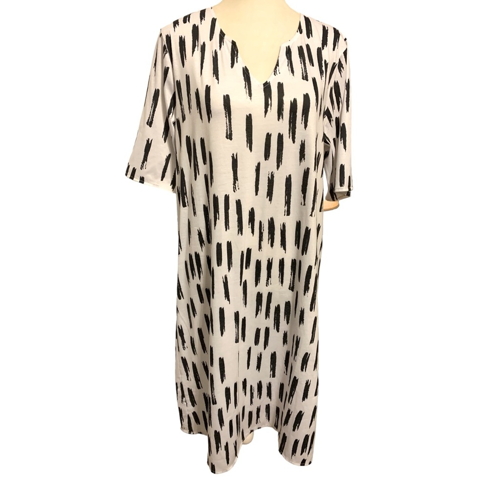 Women's Comfy Beach Cover Up. EUC Worn Once